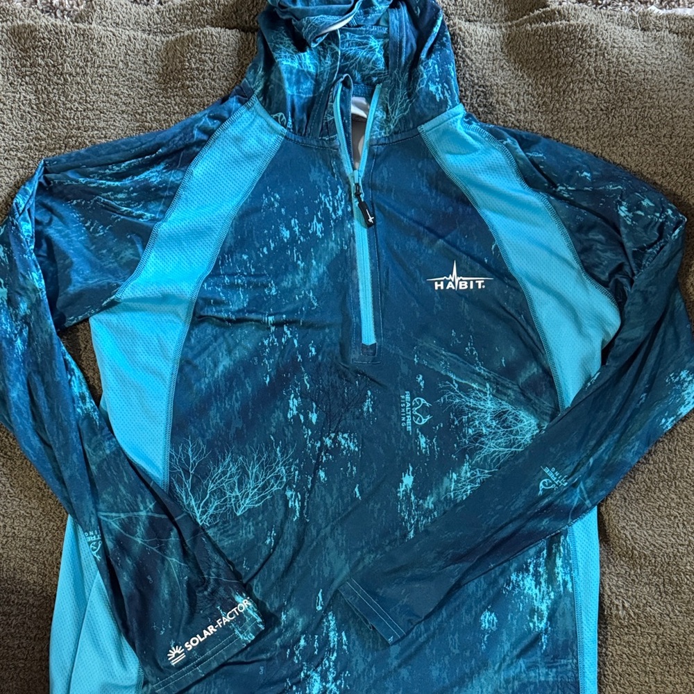 Habit Men's Aqua Blue Rash Guard